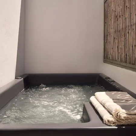 Kaitlyn's Mykonos Town